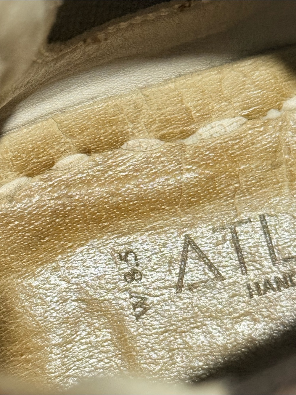Atlantis Barefoot Chelsea Tan Leather Slip-In Shoes Booties 8.5 - Picture 9 of 10
